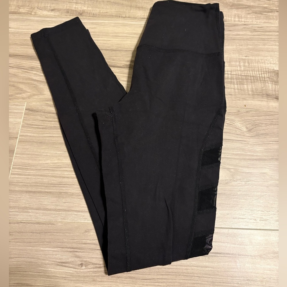 Beyond Yoga Charcoal Leggings